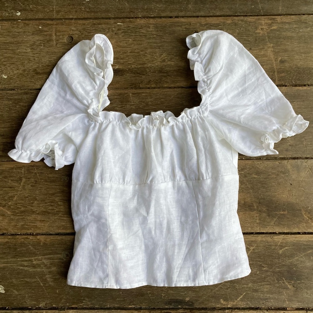 Reformation linen cropped top. Size S. NWOT